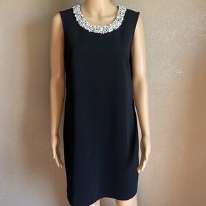 Forever 21 NWT Women’s Pearl Neckline Black Dress Size Large